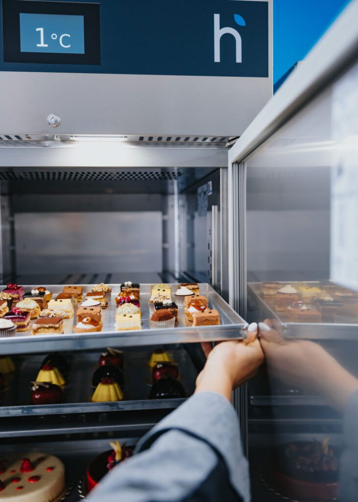 Hiber Refrigerated Cabinets – Premium Cold Storage for bakeries, gelato shops and restaurants.
